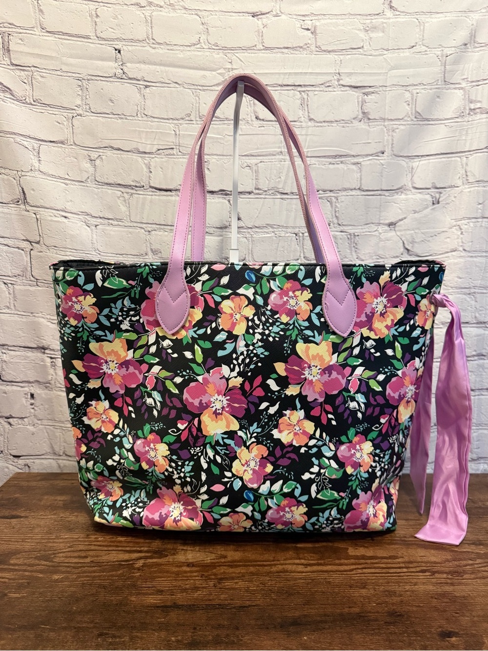 Floral Tote with Pink Handles